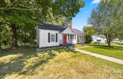 3226 Anderson Street, Claremont, NC 28610