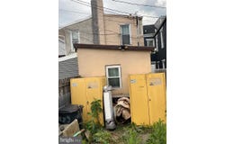 541 SPRING Street, READING, PA 19601