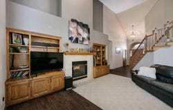 10725 55th Ave N, Plymouth, MN 55442