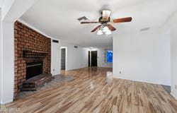 573 E LINDA Avenue, Apache Junction, AZ 85119