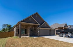 829 S Mitchell Avenue, Lincoln, AR 72744