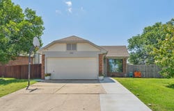 1225 Clover Road, Moore, OK 73160