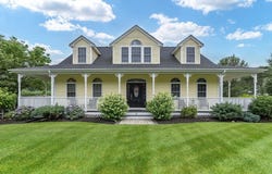 11 Lowe Meadow Ln, North Attleboro, MA 02760