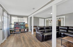 211 NW 8TH STREET, MULBERRY, FL 33860