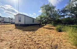 9860 County Road 623, Skidmore, TX 78389