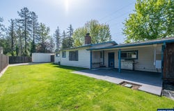 2673 Gibson Hill Rd NW, Albany, OR 97321