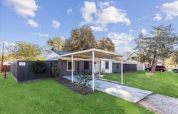 4300 Spring Oak Circle, Balch Springs, TX 75180