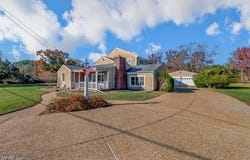 315 Dandy Loop Road, Yorktown, VA 23692