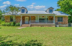 1047 S Highway 67 Highway, Cedar Hill, TX 75104
