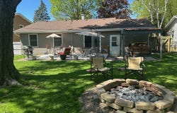 201 Lilac Lane, North Aurora, IL 60542