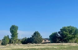25510 N Linda Lane, Paulden, AZ 86334