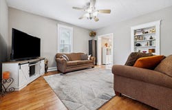 851 N Leroy Street, Fenton, MI 48430
