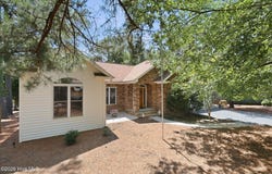 104 Fox Run Court, West End, NC 27376
