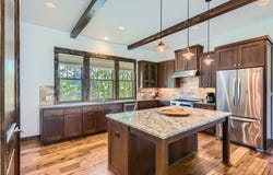 2217 Seabiscuit CV, Spicewood, TX 78669