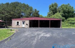 164 Ezra Dixon Drive, Haleyville, AL 35565
