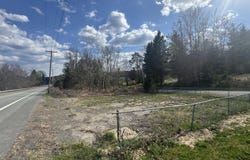 Memorial Drive, Elmhurst, PA 18444