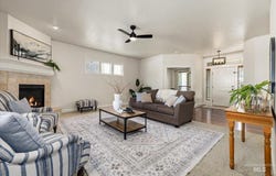 333 S Fernan Lake Way, Star, ID 83669-5771