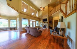 1200 Rounds Road, Batesville, AR 72501