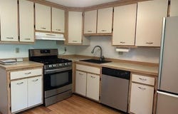 126 Winterwood Drive, Londonderry, NH 03053