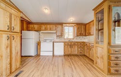 407 N Main St, Springdale, WA 99173