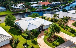 3554 SE Fairway E, Stuart, FL 34997