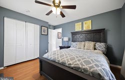15 BROOK DRIVE, BURLINGTON, NJ 08016