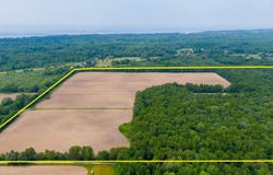 19701 Kluver Road, New Buffalo, MI 49117