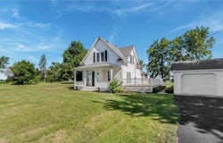 4419 409th Avenue NW, Braham, MN 55006