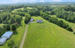 42 Cambron Lane, Raywick, KY 40060