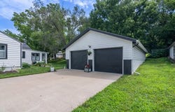 2111 N 85th Street, Kansas City, KS 66109