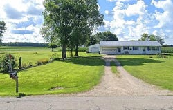 31915 M 60, Leonidas, MI 49066