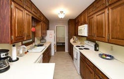1542 N BROADWAY, COUNCIL BLUFFS, IA 51503