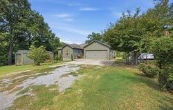 137 NE 439 Drive, Spavinaw, OK 74366