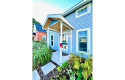 310 E MAIN, BOYNE CITY, MI 49712