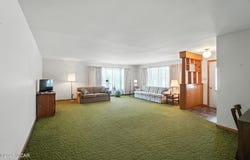 1002 Lincoln Avenue, Wapakoneta, OH 45895