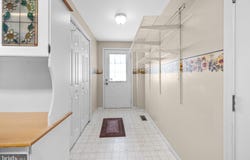 1445 FARMINGTON AVENUE, POTTSTOWN, PA 19464