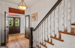 520 W 1ST AVENUE, PARKESBURG, PA 19365