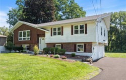 11 Alpert Drive, Wappingers Falls, NY 12590