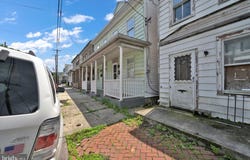 229/231 VALLEY ST, NEW PHILADELPHIA, PA 17959