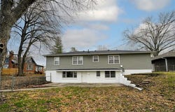 506 Hilltop Street, Smithville, MO 64089