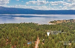 79 Sunset Loop, Cascade, ID 83611