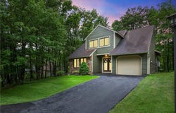 1757 Greenfield Drive, Hidden Valley, PA 15502