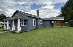 124 Mary Street, Mountain City, TN 37683