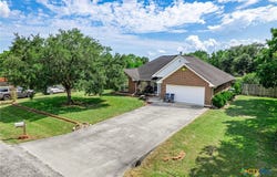 109 Sylvia Street, Victoria, TX 77904