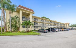 1450 HEATHER RIDGE BOULEVARD, DUNEDIN, FL 34698