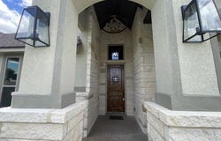 875 Stone Loop, Castroville, TX 78009