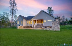 N Shore Road lot: 23, Locust Hill, VA 23092