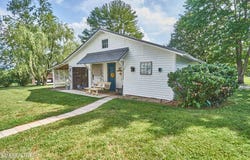 141 Pine St, Greenback, TN 37742