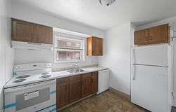 31602 N Marginal Road unit: C, Eastlake, OH 44095