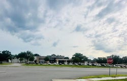 8819 E 350 Highway, Raytown, MO 64133